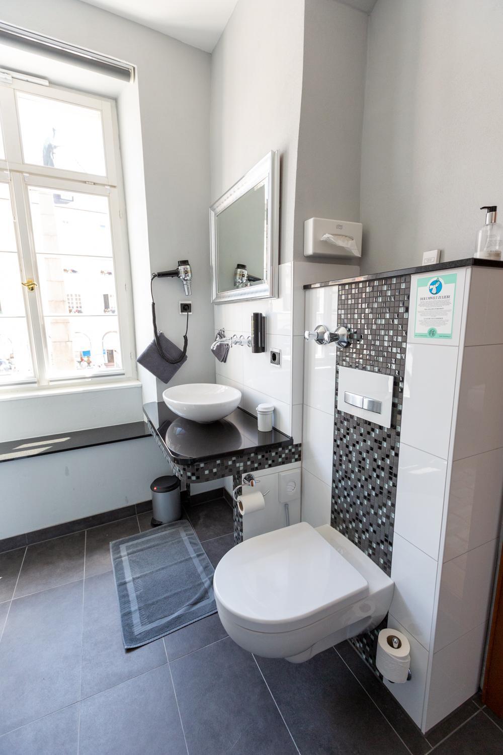 Boardinghouse Sonne Hotel Offenburg Bilik gambar