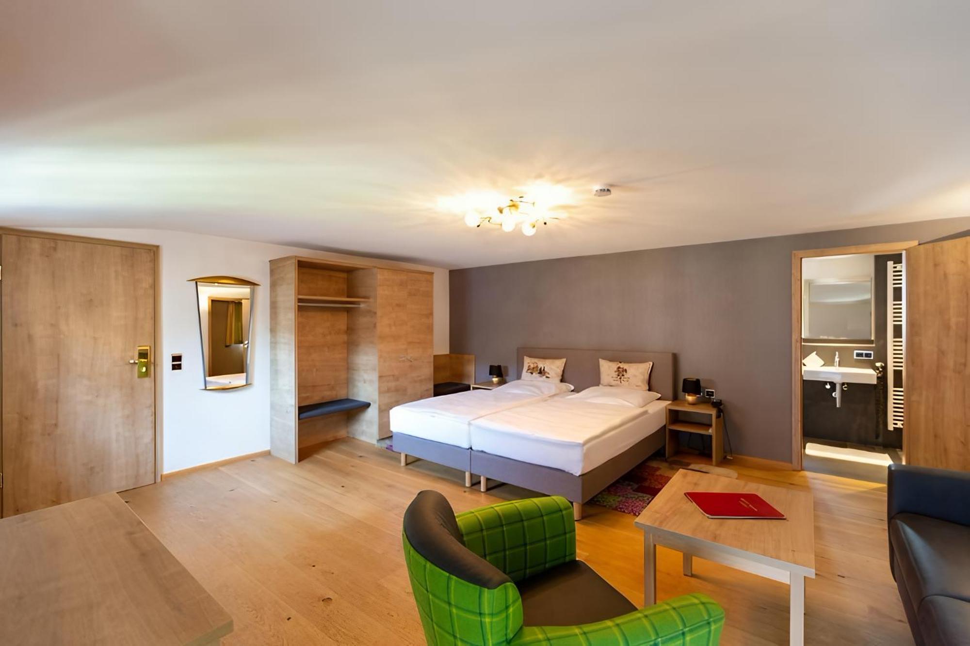 Boardinghouse Sonne Hotel Offenburg Luaran gambar